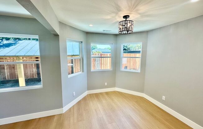 Beautiful, Brand New Sunnyvale Home -Walk to Downtown