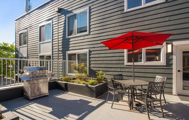 1 bed, 1 bath, 606 sqft, $1,850, Unit 208
