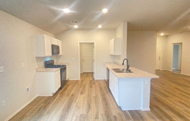 3 beds, 2 baths, $1,795