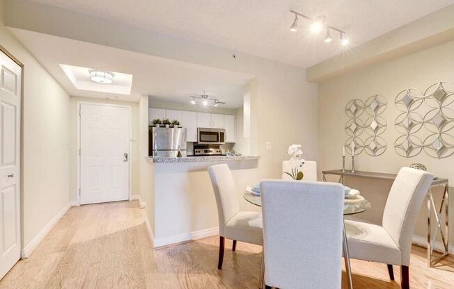 2301 N St NW Apt 113