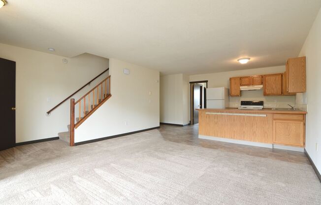 12221 SE Steele