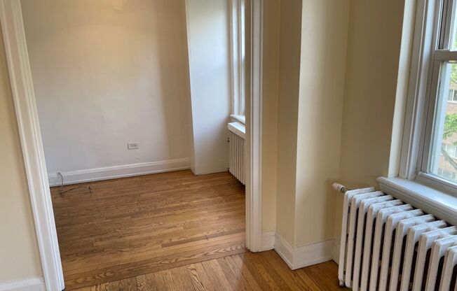 Studio, 1 bath, 301 sqft, $1,425, Unit Wellington 509