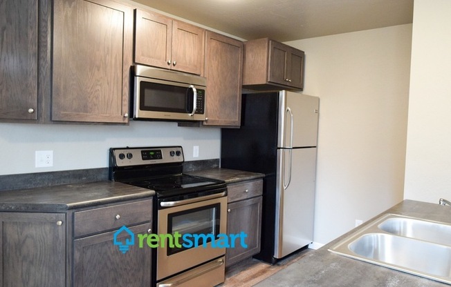 1809 S 11th Street W