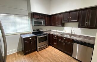 2 beds, 2 baths, $2,995