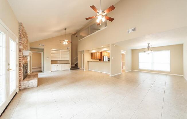 11407 BRIAR ROSE DR