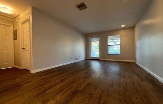 2834 Plaza Terrace Dr