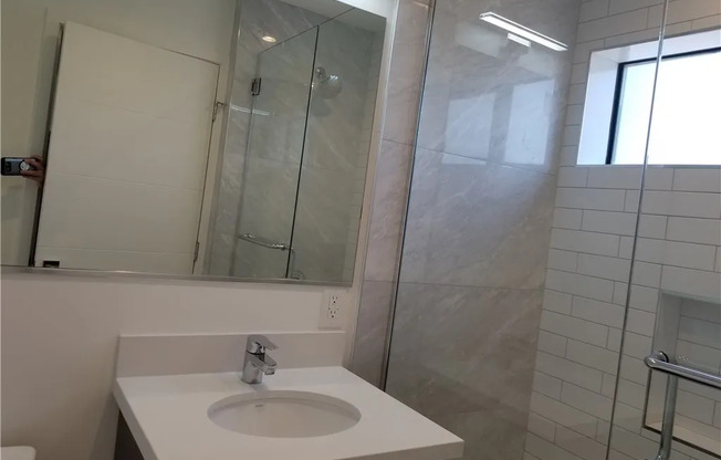 231 N BURLINGTON AVE