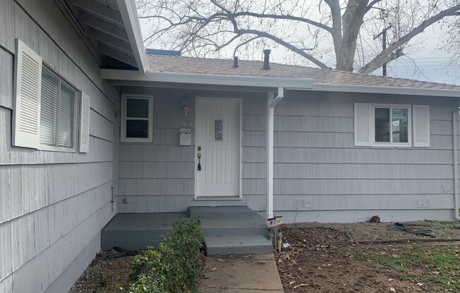 3 bedroom home with new floors