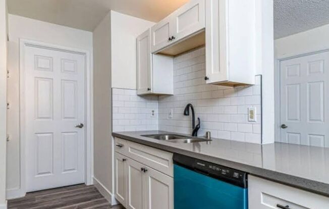 2 beds, 2 baths, $1,950