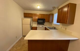 2 beds, 1 bath, 800 sqft, $775, Unit Apt C