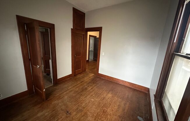 1 bed, 1 bath, 700 sqft, $800, Unit 2