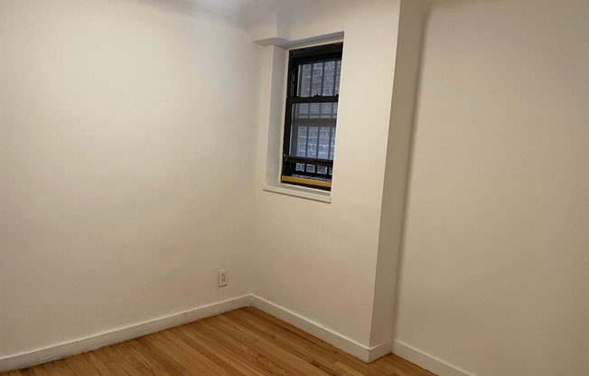 113 SULLIVAN ST