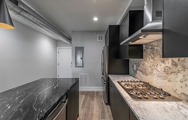 2 beds, 1 bath, 923 sqft, $2,063, Unit Unit 304