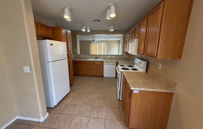 Cozy Home for Rent in Buckeye! NEW CARPET!