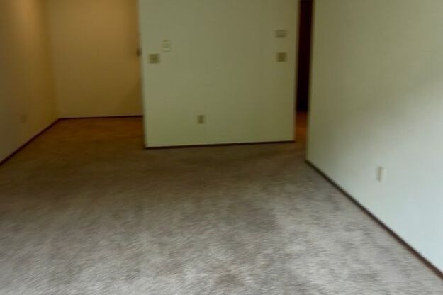 1 bed, 1 bath, 575 sqft, $1,395, Unit 104