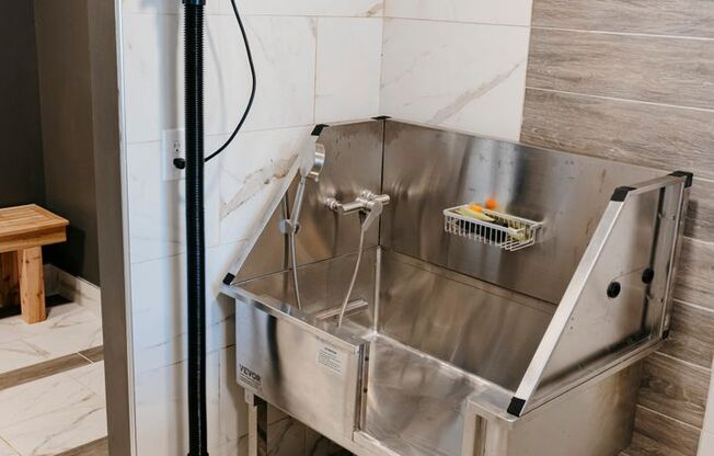 1 bed, 1 bath, 730 sqft, $1,329, Unit 113