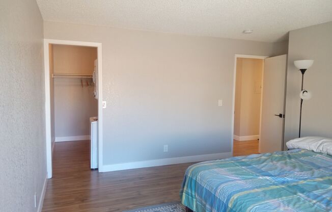 2 beds, 1 bath, $1,695