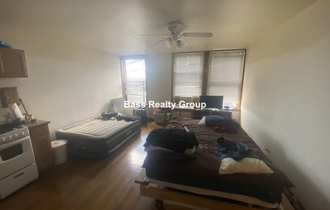 4806 N KEDZIE