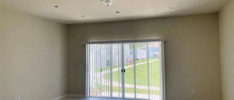 4520 SPARKLING SHELL AVE