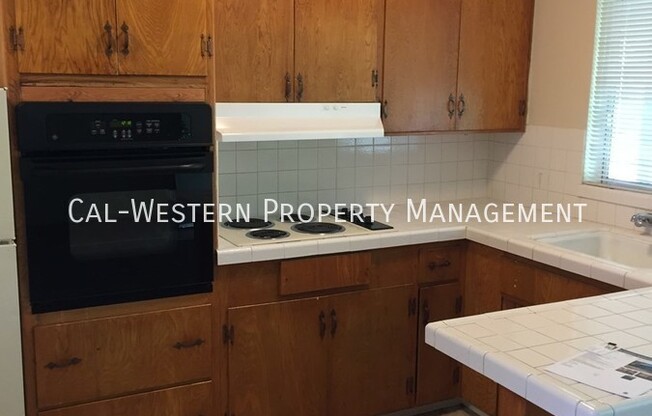 2496 ALMADEN RD
