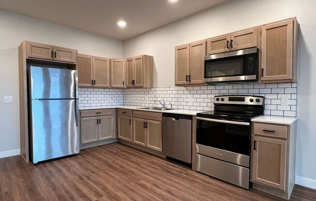 1 bed, 1 bath, 669 sqft, $1,465, Unit WR 305-219