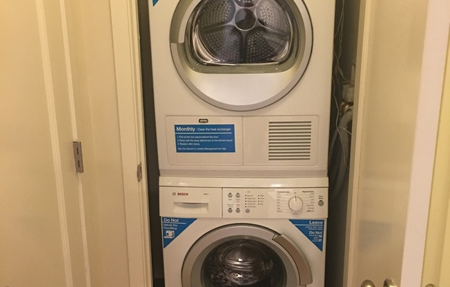 Studio, 1 bath, 460 sqft, $2,600, Unit 0605