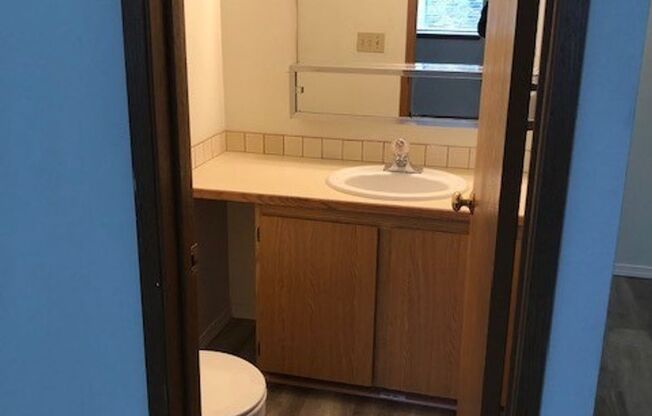 2 beds, 1.5 baths, 900 sqft, $1,600, Unit A306