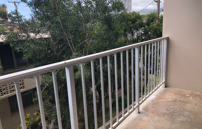 Citron Villa, 1 bdrm, 1 bath, 1 covered pkg, w/d in unit, keyed lobby entrance with elevator