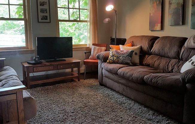 Amherst Woods Apartments