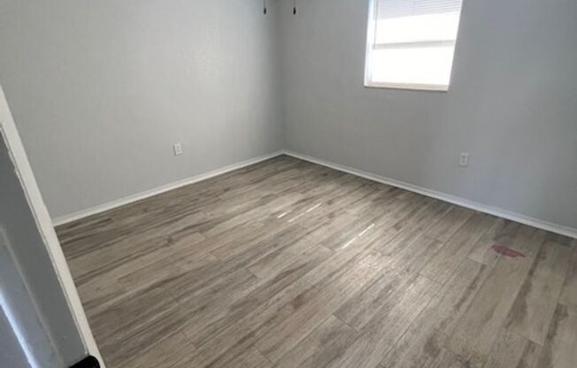 1500 Joann Ct