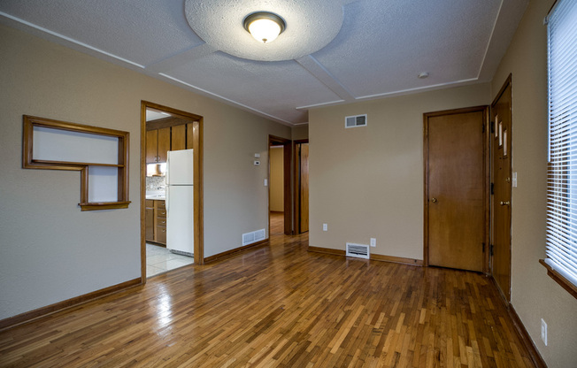 3420 N 51 ST