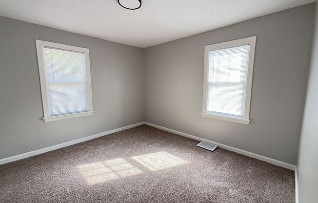 Beautiful Muncie Property!