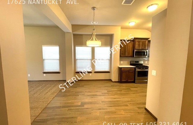 17625 NANTUCKET AVE