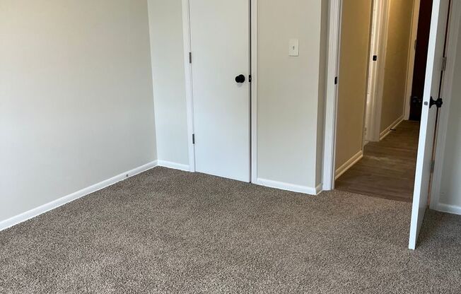 1 bed, 1 bath, 600 sqft, $1,100