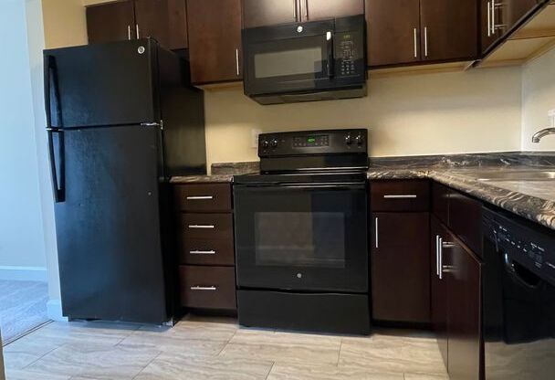 1 bed, 1 bath, 745 sqft, $1,750, Unit 14200 #302