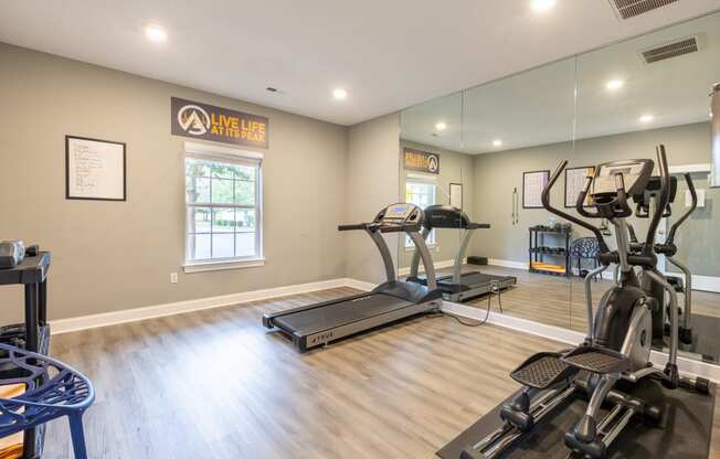 the gym at the preserve at polk apartments ga