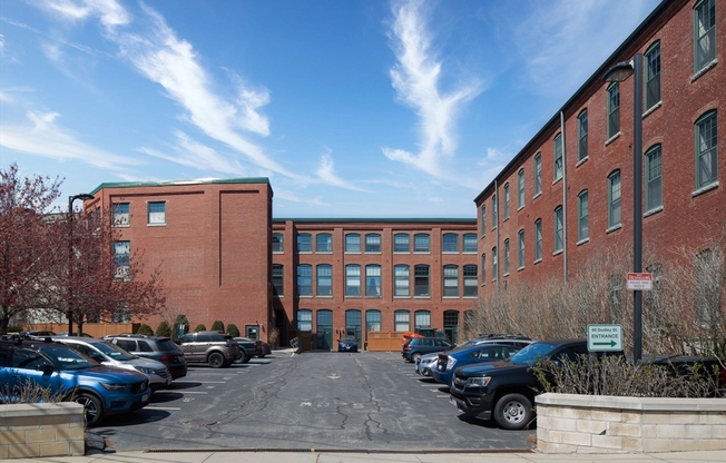 60 DUDLEY ST