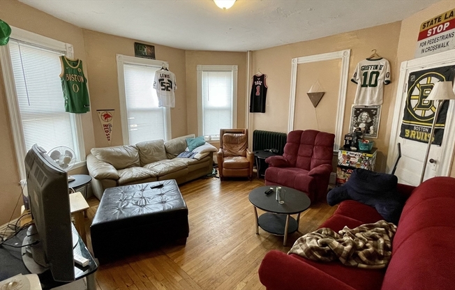 34 Cherokee St