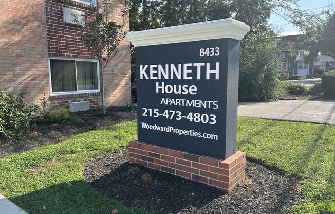 Kenneth House Apartments