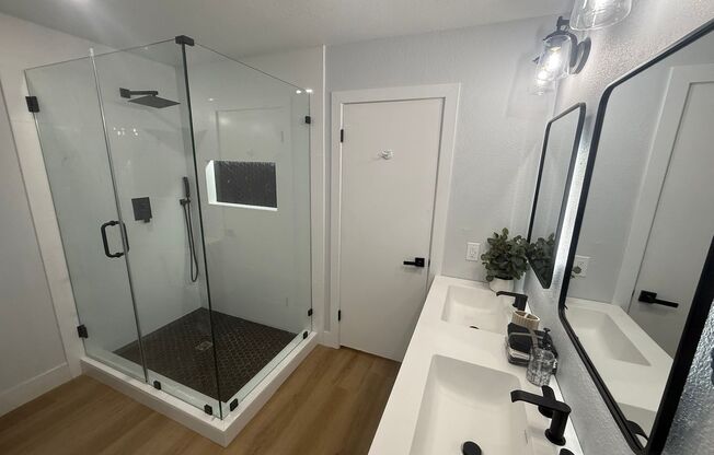 3 beds, 2 baths, $2,200