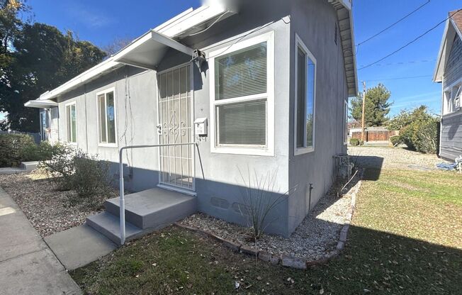 Newly Upgraded 1  Bedroom 1 Bath Unit in Colton!