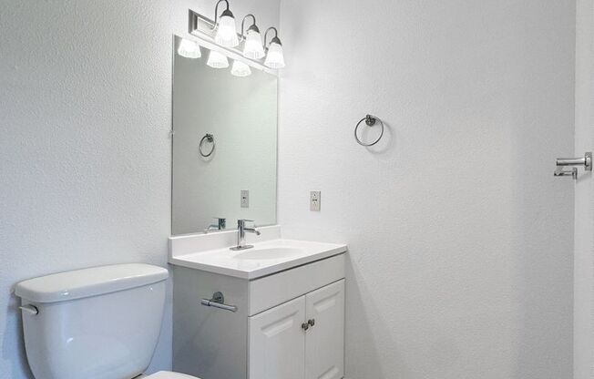 1 bed, 1 bath, 480 sqft, $1,450, Unit 404