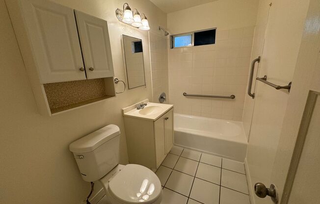 1 bed, 1 bath, $1,495, Unit Unit 8