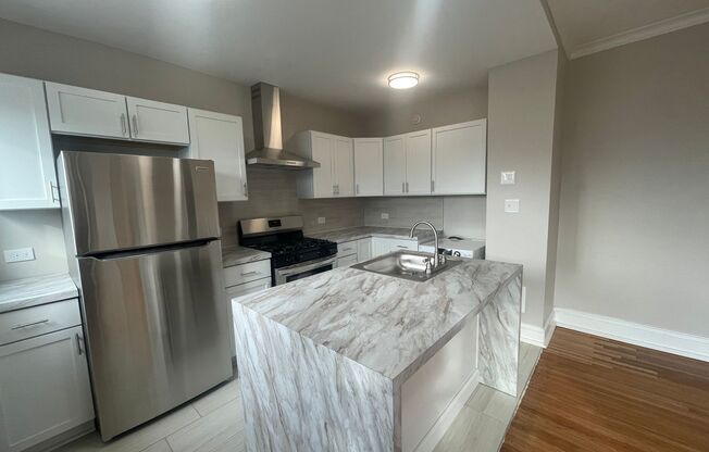 1 bed, 1 bath, $1,549, Unit 334