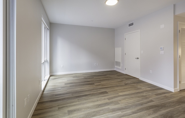 Studio, 1 bath, 522 sqft, $3,420, Unit 611