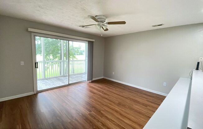 1 bed, 1 bath, $1,200