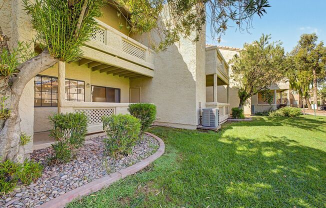 1 bed, 1 bath, $1,175, Unit Unit 1019