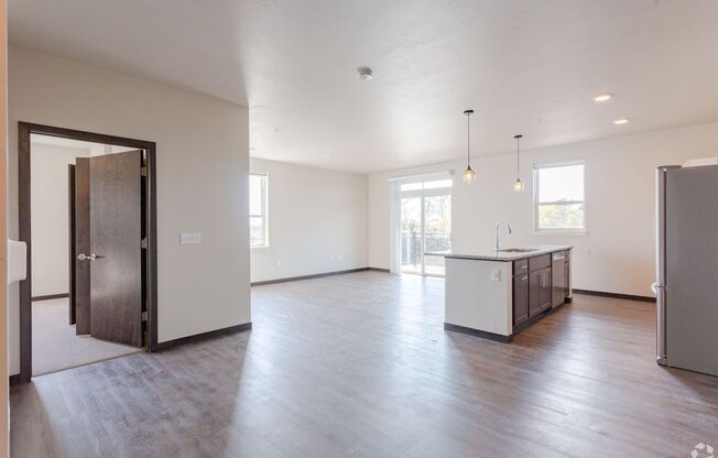 2 beds, 2 baths, 1,190 sqft, $2,125, Unit 217