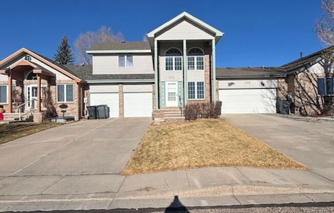 Beautiful four bedroom townhouse with double car garage