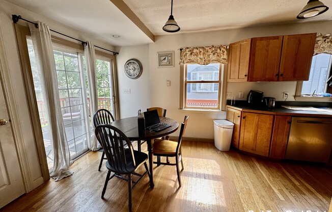 49 CONANT RD